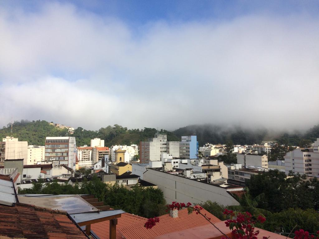 A névoa densa de manhã cedo, característica do inverno (Fotos: Adriana Oliveira)