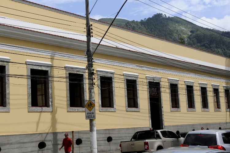 A sede da Fundação Dom João VI, na Praça Getúlio Vargas (Foto: Carlos Mafort)