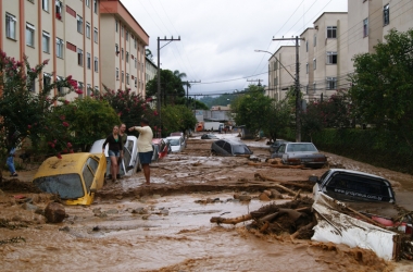 Friburgo pode se tornar referência no país em gestão de riscos em desastres naturais