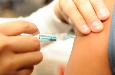 Friburgo tem vacinação noturna contra febre amarela nesta quinta