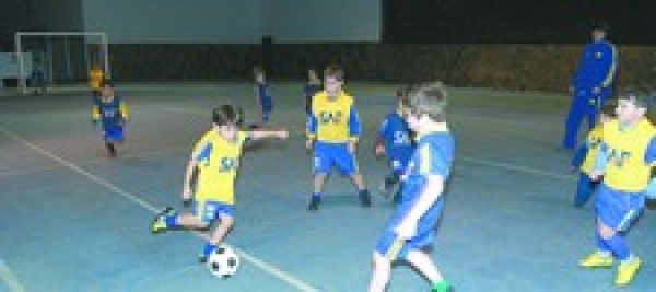 Jogo escolinha de Futebol Infantil – Colina Country Club