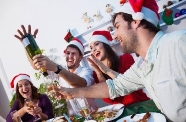 Cinco ideias de brincadeiras para animar a noite de Natal | Jornal A Voz da Serra Cinco ideias de brincadeiras para animar a noite de Natal | Jornal A Voz da Serra