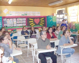 E.M. Pastor Schlupp mobiliza comunidade do bairro Maria Teresa