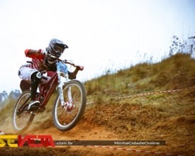 Ciclista friburguense disputa  3ª etapa do carioca de downhill