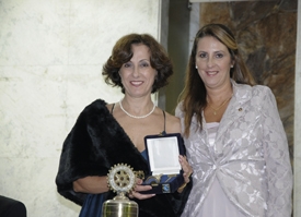 Clubes do Rotary empossam novos presidentes em Nova Friburgo