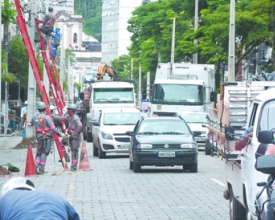 Obras na Alberto Braune complicam o trânsito