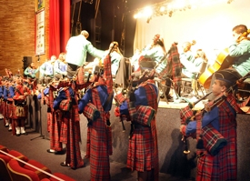 Orquestra Jovem de Campos e Brazilian Piper 