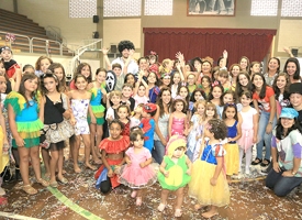 CNSD teve animado baile carnavalesco 
