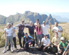 Friburguenses realizam travessia na Serra dos Órgãos
