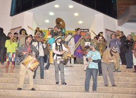 Orquestra Voadora fecha em alto estilo o Festival de Inverno de Nova Friburgo 