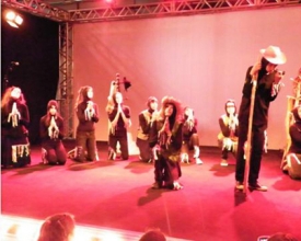 Alunos de colégio estadual apresentam peça teatral no Rio de Janeiro