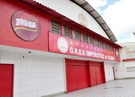 Superfesta na escola de samba Imperatriz de Olaria 