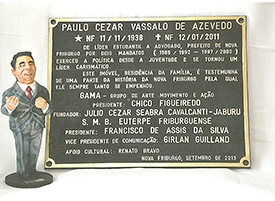 Grupo Gama homenageia  ex-prefeito Paulo Azevedo 