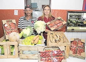 Morango passa a integrar cardápio  de creches e escolas do município