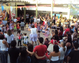 Festa julina do Jardim de Infância Eny Galvoza da Costa comemorou aniversário de 54 anos da escola