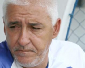 Ídolo do Friburguense, Eduardo fala sobre carreira, polêmicas e a decepção por não jogar a Copa