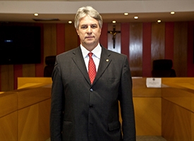 Friburguense Pedro Elias eleito novo corregedor-geral do MPRJ