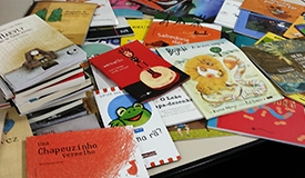 Projeto “Leitura no Leito” recebe  doação de mais de cem livros