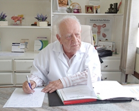 Hoje é dia de homenagear quem cuida de sua saúde