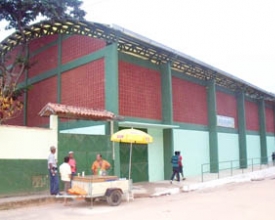 Prefeitura entrega ginásio poliesportivo do bairro Cantelmo