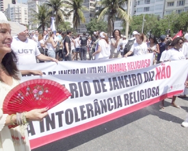 Friburguenses participam da 5ª Caminhada em Defesa da Liberdade Religiosa