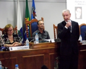 Cantagalo concede diploma ao desembargador Clélio Erthal