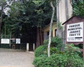 Cascatinha ganha novo parque infantil  mas continua cercado de problemas