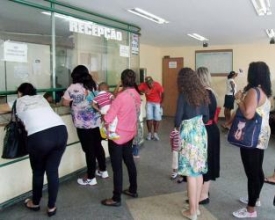 Médicos vão à Justiça e podem entrar em greve 
