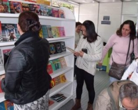 Mais Leitura: orações e gastronomia lideram ranking dos livros mais procurados