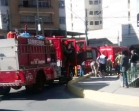 Homem sofre acidente de moto no Centro