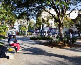 Descaracterização da Praça Dermeval Barbosa Moreira é alvo de queixas