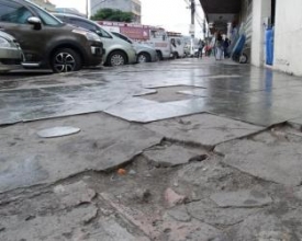 Secretário de Obras inicia programa de recuperação de calçadas
