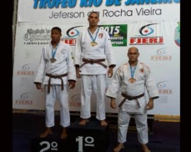 Atletas do Solução brilham em competição estadual e partem para torneio nacional