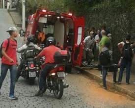 Dois acidentes na Ponte da Saudade ferem mulher e adolescente