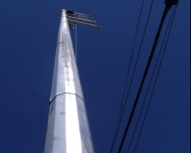 Novos postes de energia elétrica chegam à Avenida dos Ferroviários