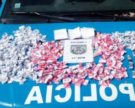 PM apreende drogas em quadra de bloco de samba 