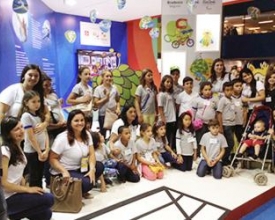 Alunos de escola municipal visitam Bienal do Livro