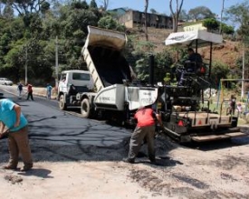 Nova Suíça é o primeiro bairro a receber asfalto da nova usina