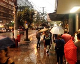 Enfim, a chuva