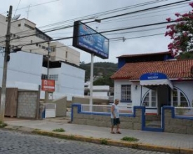 Mais uma casa no Centro dará lugar a um estacionamento