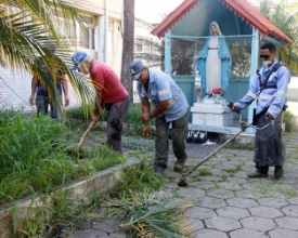 Prefeitura faz reparos no prédio e no pátio do Hospital Raul Sertã