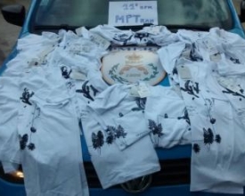 Jovens são presos após furtarem camisas de loja no Centro