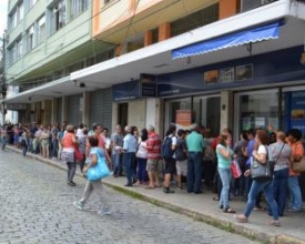 Ônibus: gratuidade de usuários entre‭ ‬60‭ ‬e‭ ‬64‭ ‬anos‭ somente com Riocard