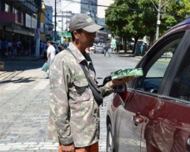 Crise aumenta número de ambulantes e pedintes nas ruas de Friburgo