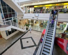 Lojas do Cadima Shopping vão a novo leilão com redução de 40% do valor