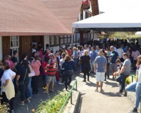 Festival do Chocolate da Casa Suíça tem superlotação de público