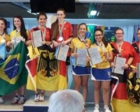 Com atletas de Nova Friburgo, Brasil é vice no Mundial da Juventude de Bolão