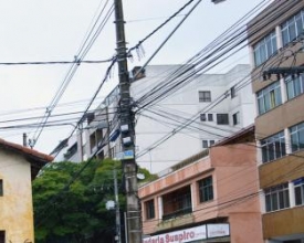 Mutirão vai reorganizar fiação dos postes da Rua General Osório