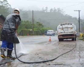 Depois do susto e dos transtornos, a limpeza 