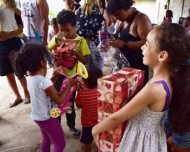 Projeto “Natal de Amor” arrecada brinquedos em Nova Friburgo